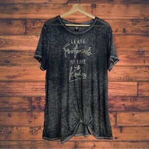 5 for $25🔥Joei & I “Leave Footprints of Love & Kindness”‎ Heather T-Shirt XL